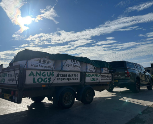 Angus and Grampian Logs trailer loaded with bulk bags for delivery